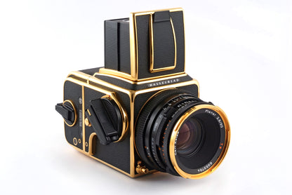 Hasselblad 500 Gold  + 80mm 2.8 cf gold + a12 cassette gold