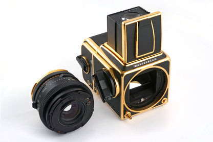 Hasselblad 500 Gold  + 80mm 2.8 cf gold + a12 cassette gold