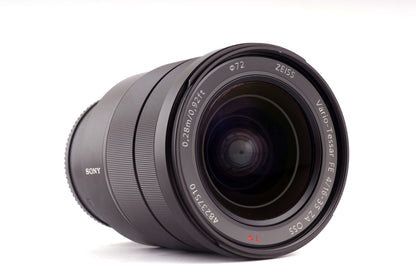 Sony 16-35mm f/4 Zeiss