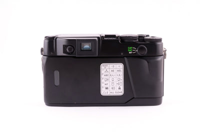 Contax G2 + 45mm f/2 + 90mm f/2.8 + 28mm f/2.8