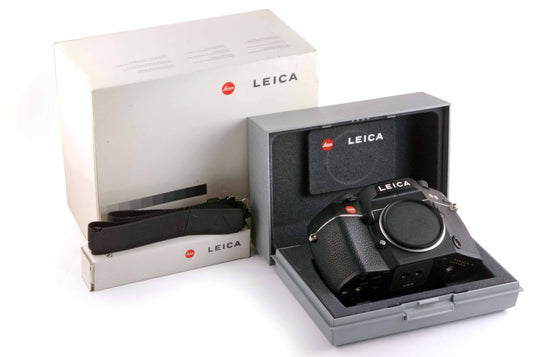 Leica R8