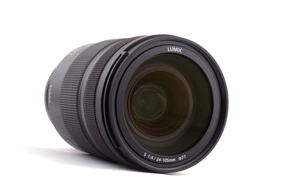 Panasonic 24-105mm f/4.0