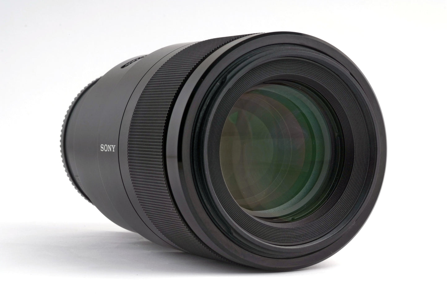 Sony FE 90mm f/2.8 Macro G OSS