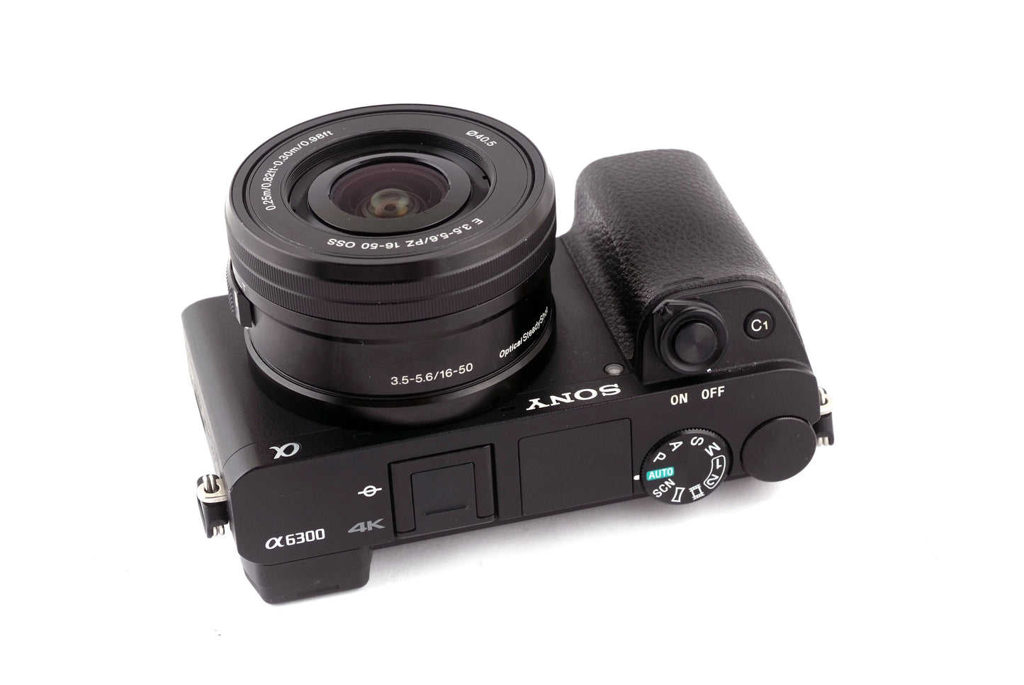 Sony A6300 + 16-50mm